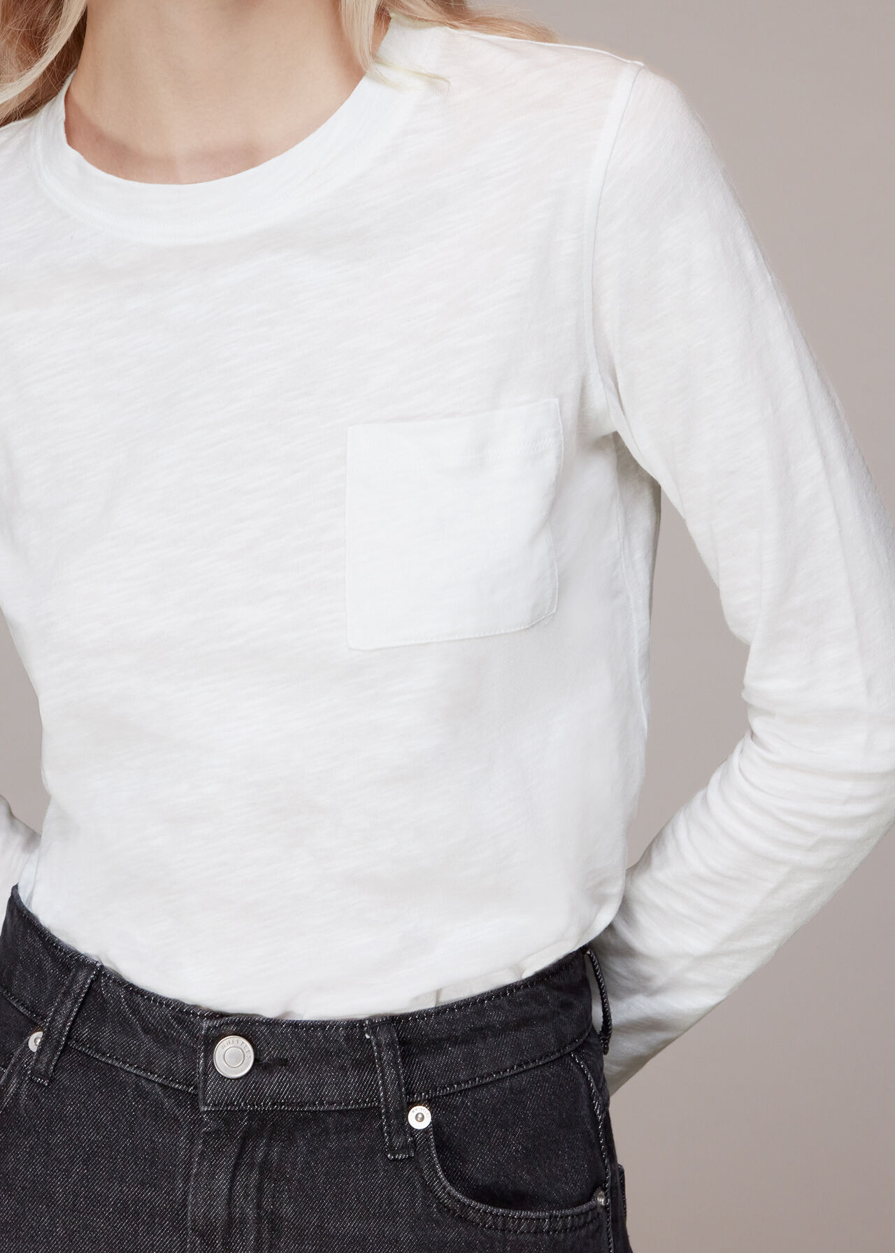 Crew Neck Pocket Top